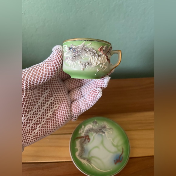 Vintage Teacup & Saucer Dragon Ware Geisha 3D Raised Flying Dragon Moriage Japan - Picture 5 of 6